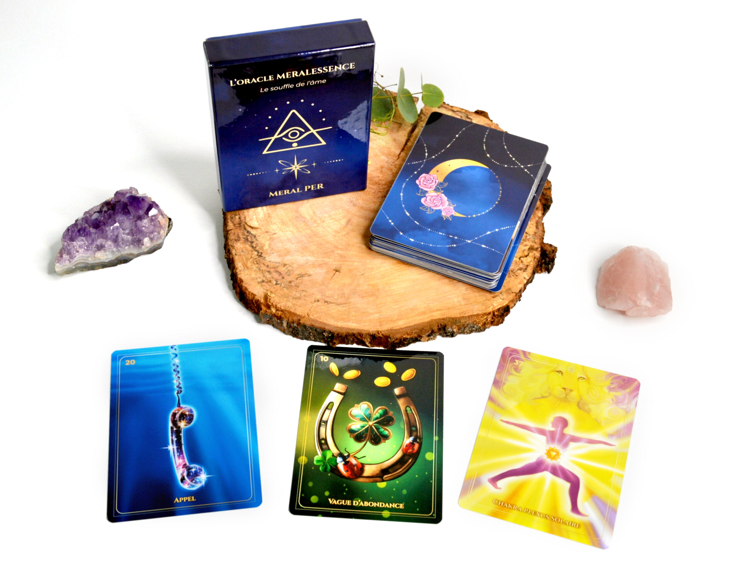 Photographie de quelques cartes de l'oracle de Meral Per